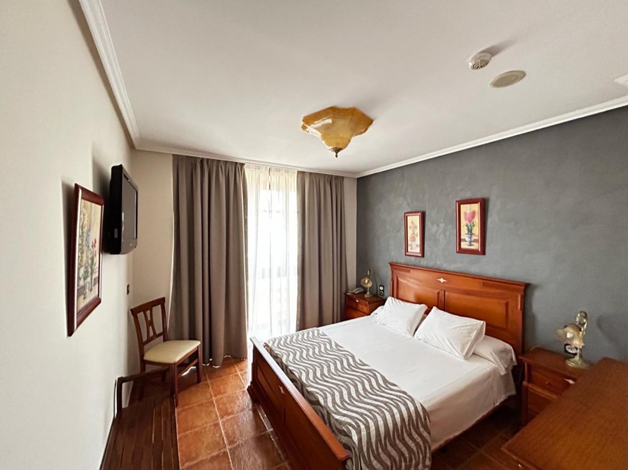Hostal Posada Entrevinas Valdepeñas Extérieur photo